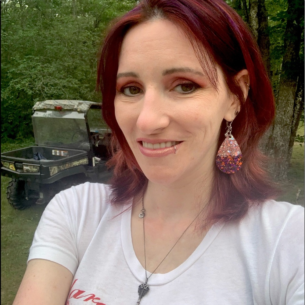 Meet your Posher, Victoria